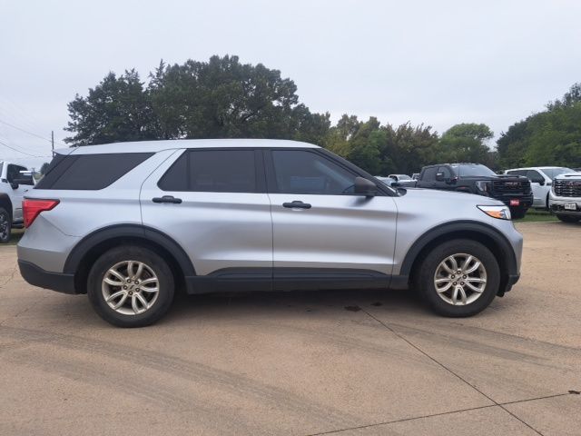 2021 Ford Explorer Base photo 2