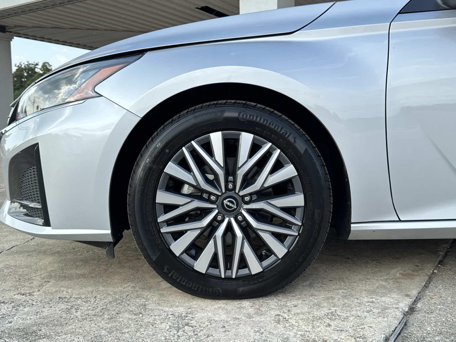 2024 Nissan Altima 2.5 SV photo 4