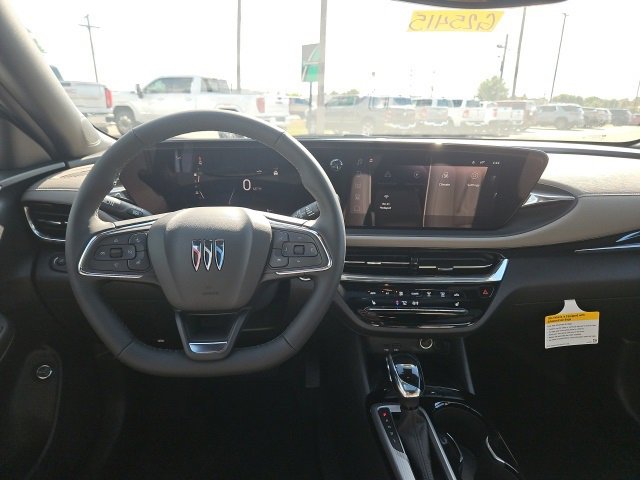 2025 Buick Envista Avenir photo 15