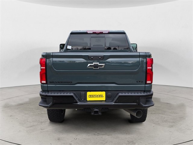 2026 Chevrolet Silverado 2500HD photo 4