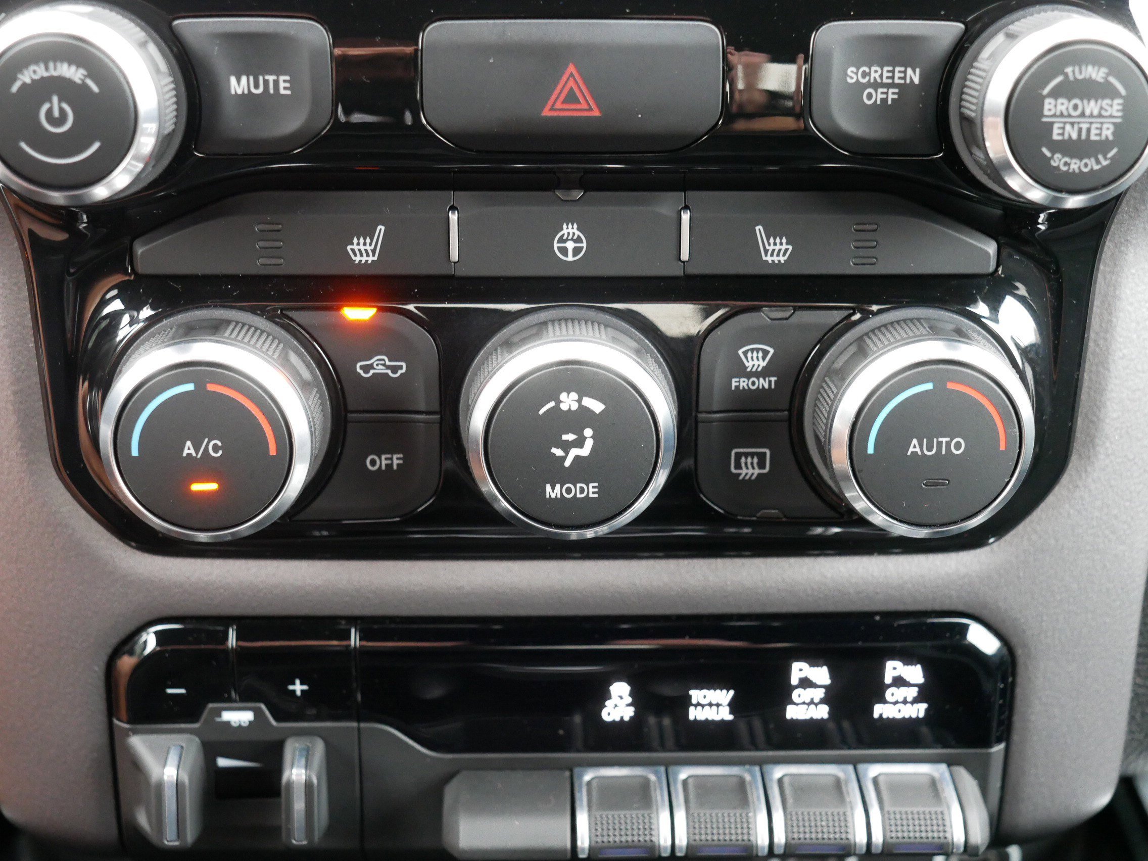 2022 Ram 1500 Big Horn photo 23