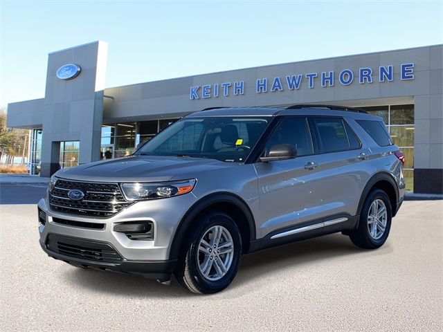 2023 Ford Explorer XLT photo 3