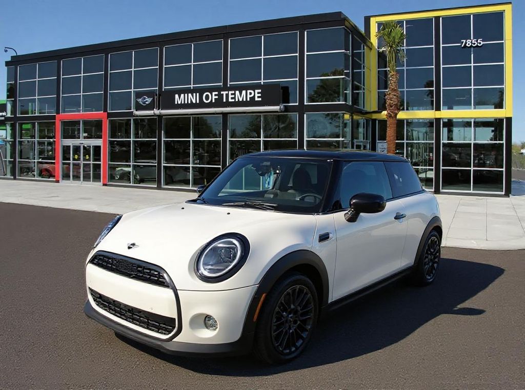 2026 MINI Hardtop 2 Door's photo