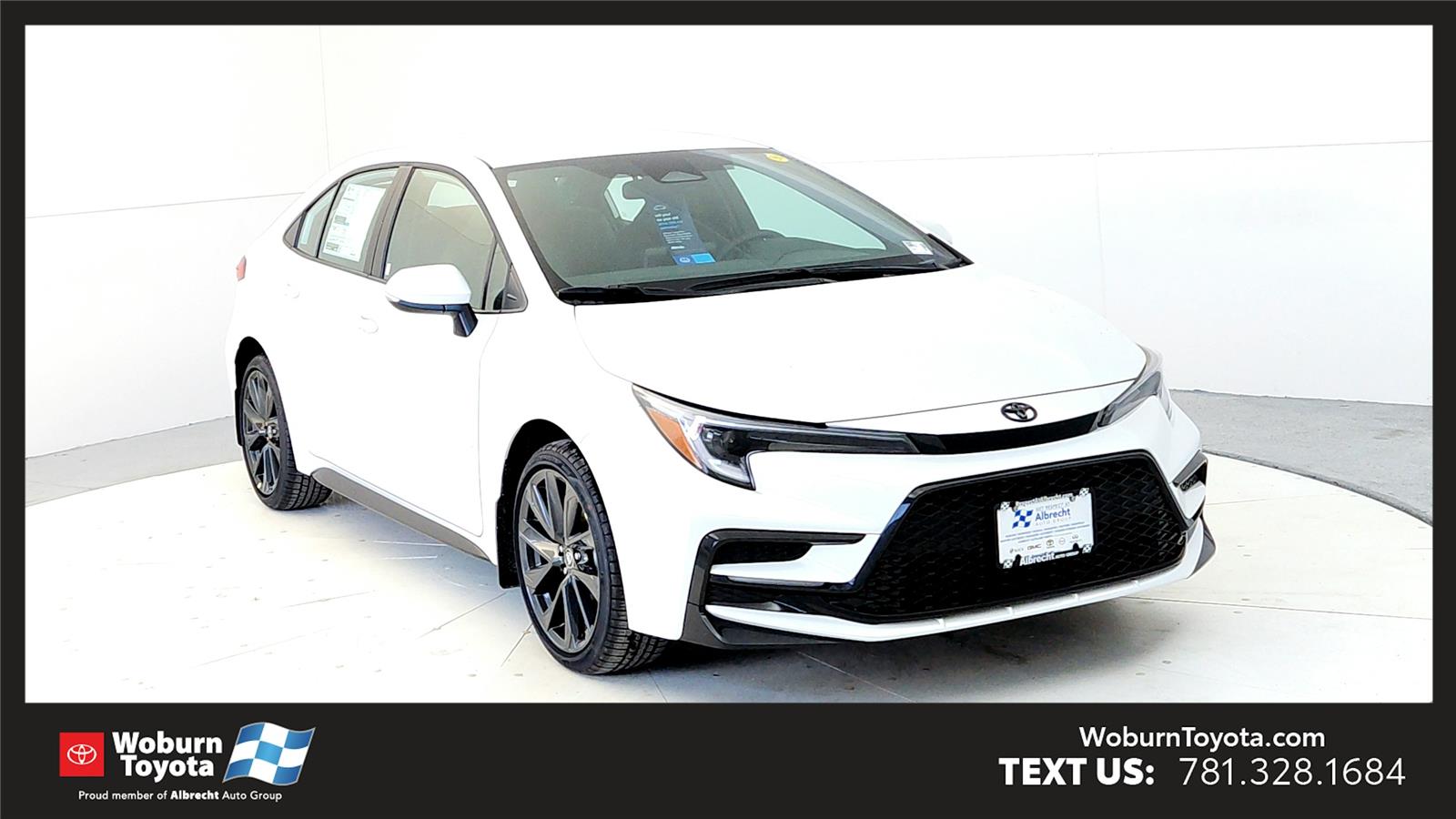 2026 Toyota Corolla SE's photo