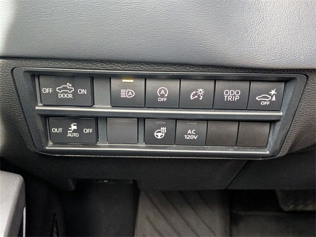 2022 Toyota Tundra Platinum photo 15