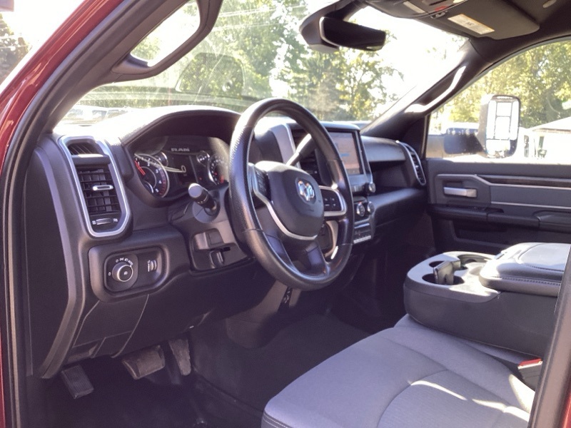 2022 Ram 5500 SLT photo 17