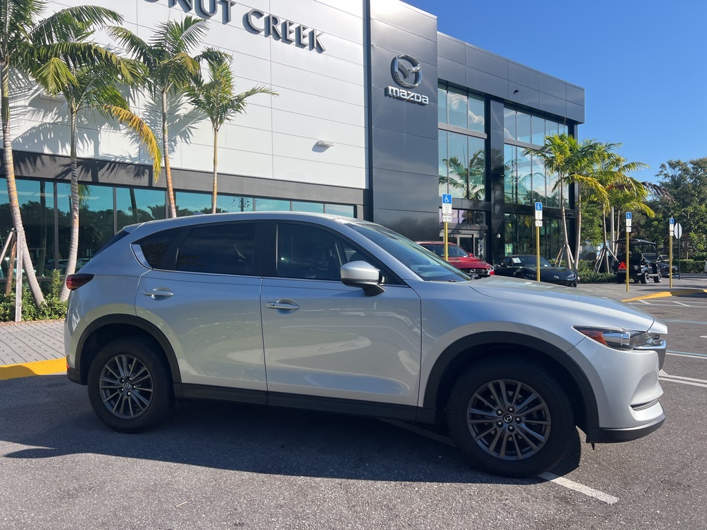 2021 Mazda CX-5 Touring photo 3