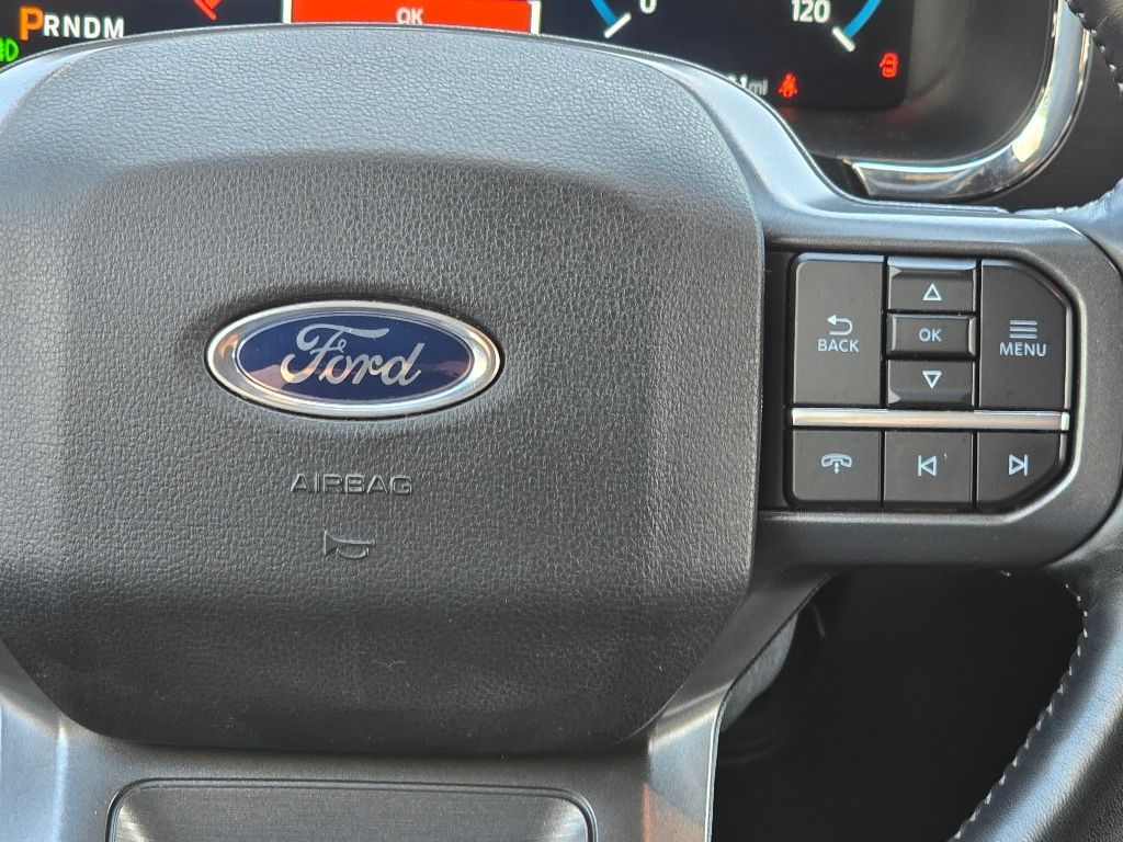 2023 Ford F-150 Lariat photo 19