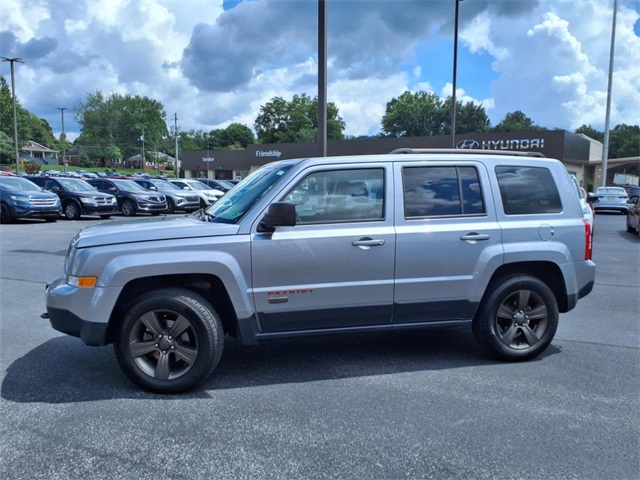 2017 Jeep Patriot 75th Anniversary Edition photo 3