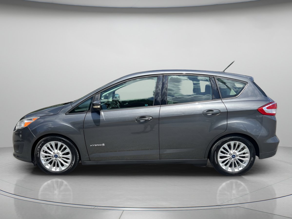 2017 Ford C-Max Hybrid SE photo 5