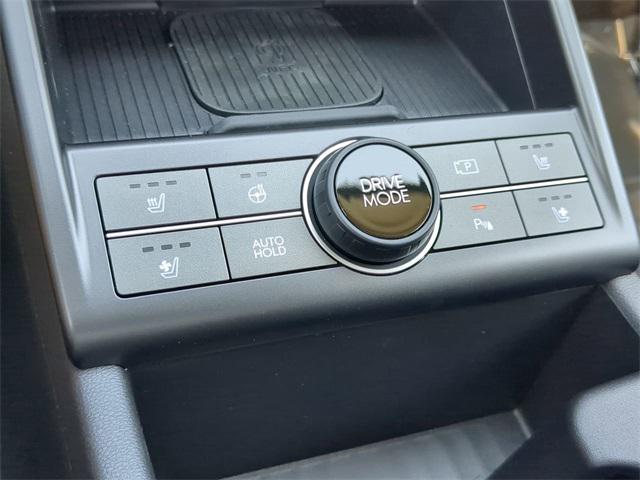 2024 Hyundai Kona Limited photo 24