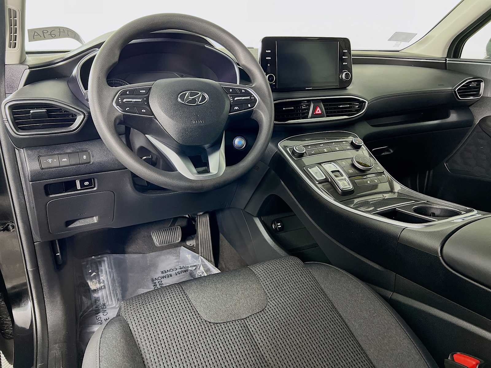 2022 Hyundai Santa Fe SEL photo 2