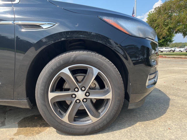 2019 Buick Enclave Essence photo 30