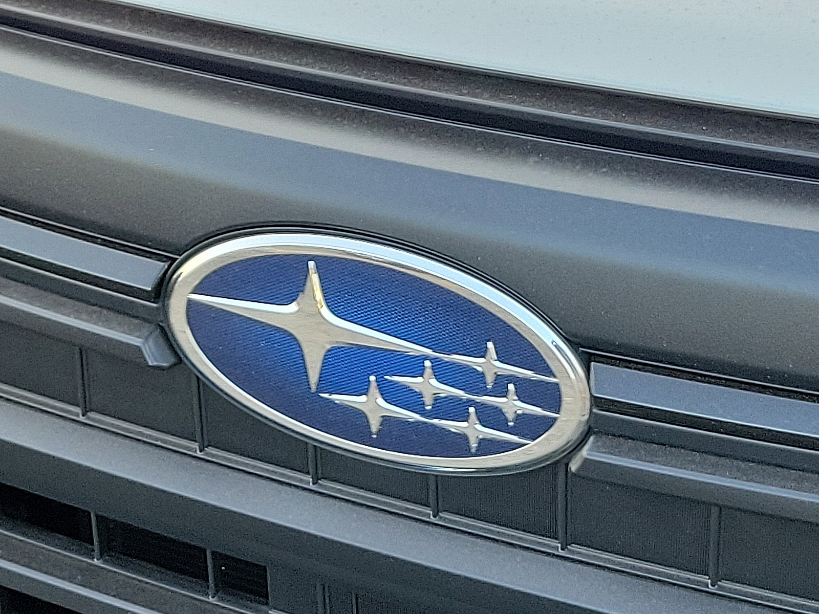 2025 Subaru Forester Base photo 3