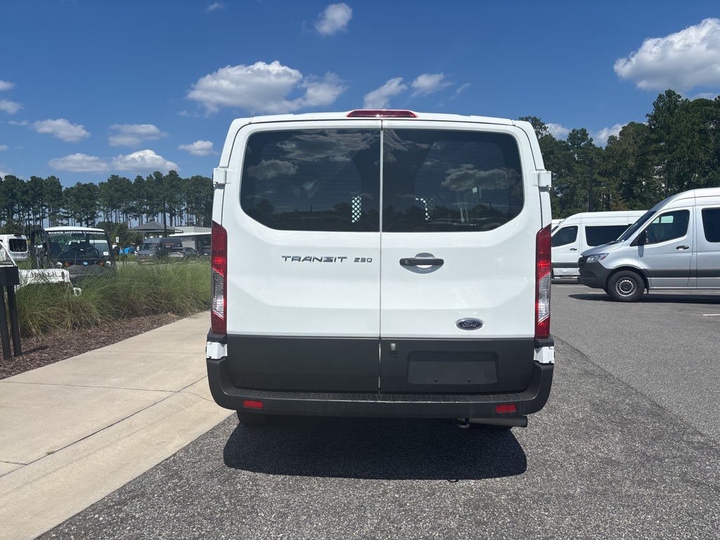 2023 Ford Transit Cargo Van photo 4
