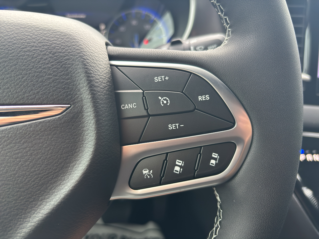 2026 Chrysler Voyager LX photo 34