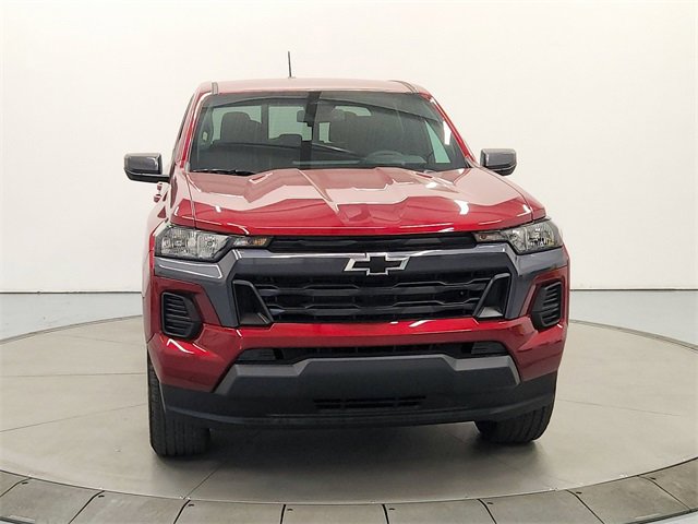 2026 Chevrolet Colorado LT photo 2