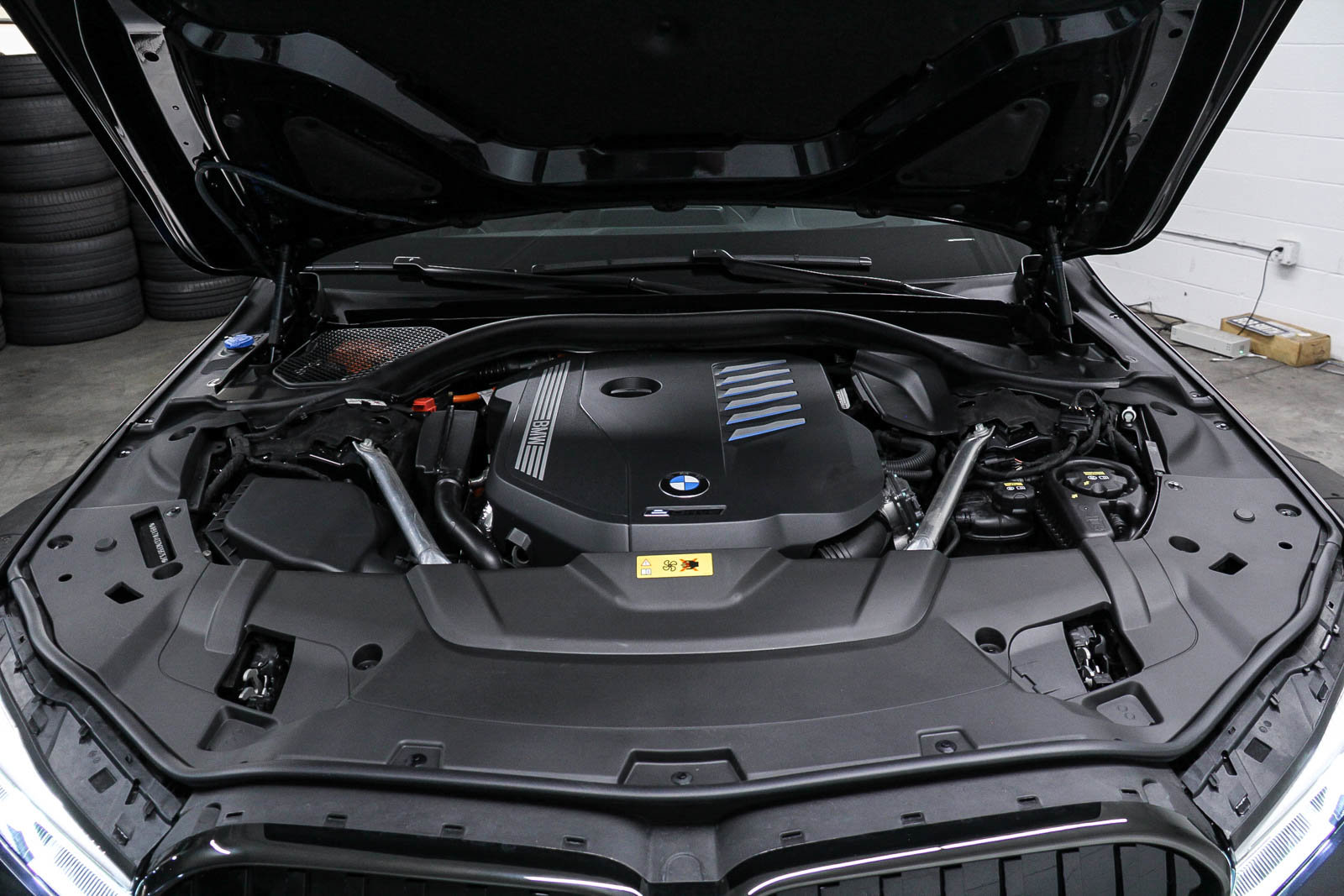2022 Bmw 745Le photo 26