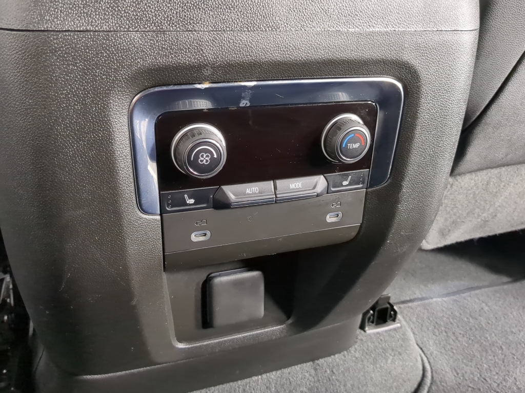 2022 Chevrolet Tahoe High Country photo 26