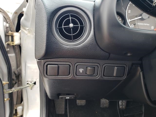1991 Mazda MX-5 Miata Miata Base photo 18