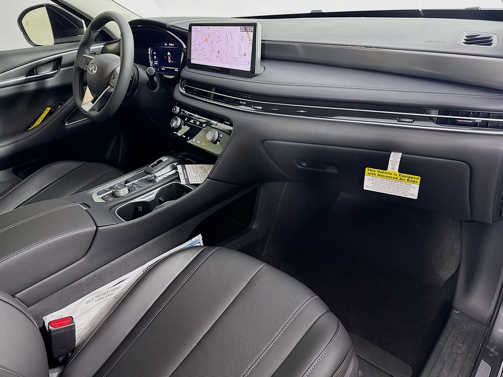 2025 Infiniti QX60 Luxe photo 35