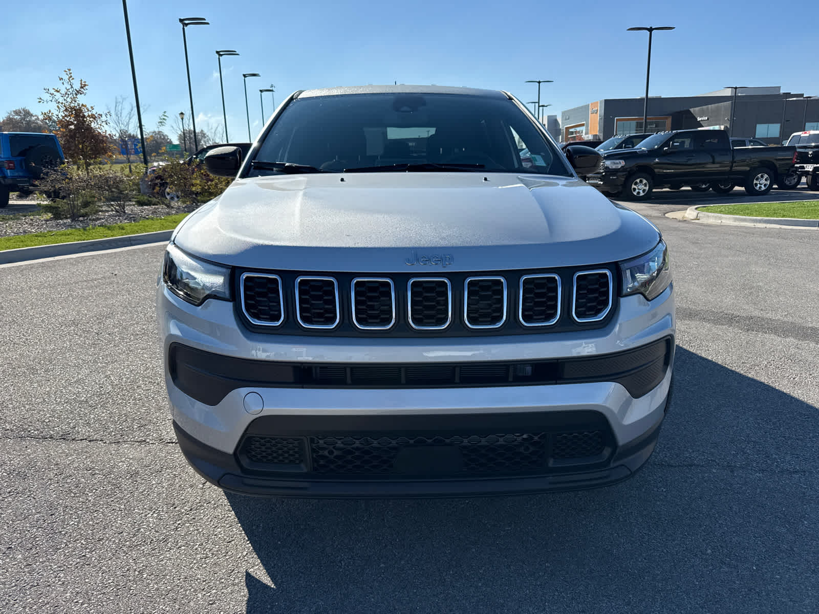 2025 Jeep Compass Sport photo 3