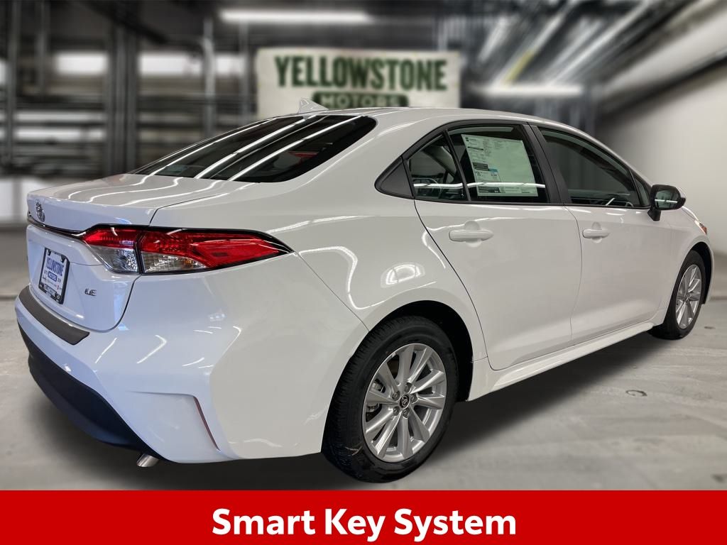 2025 Toyota Corolla LE photo 4