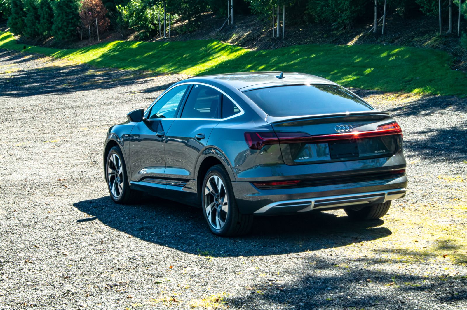 2022 Audi e-tron Sportback S line Premium Plus photo 4