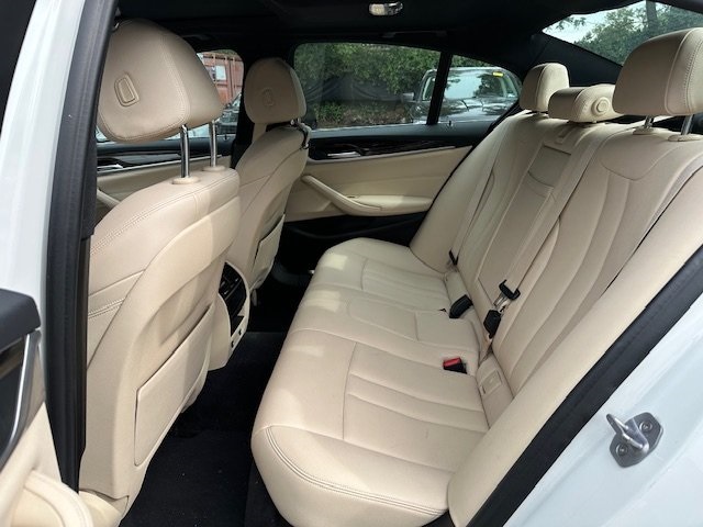 2019 Bmw 530i Sedan photo 3