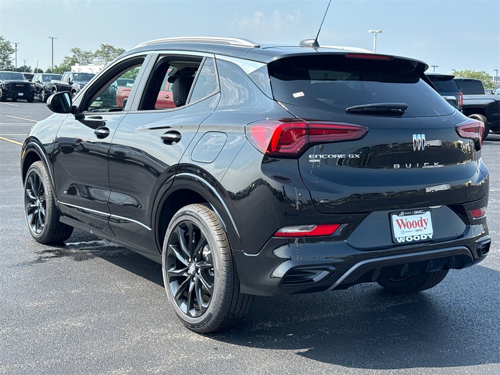2026 Buick Encore GX Sport Touring photo 2