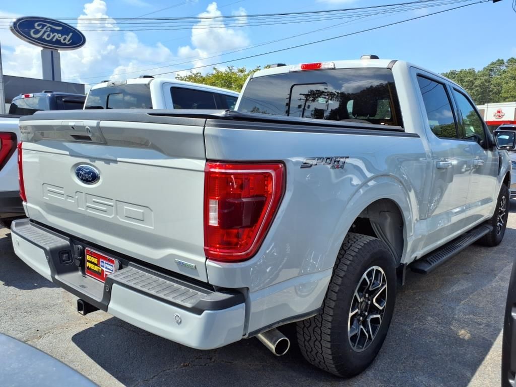 2023 Ford F-150 XLT photo 3