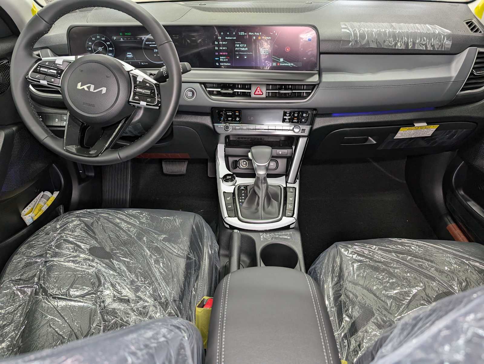 2026 Kia Seltos EX photo 12