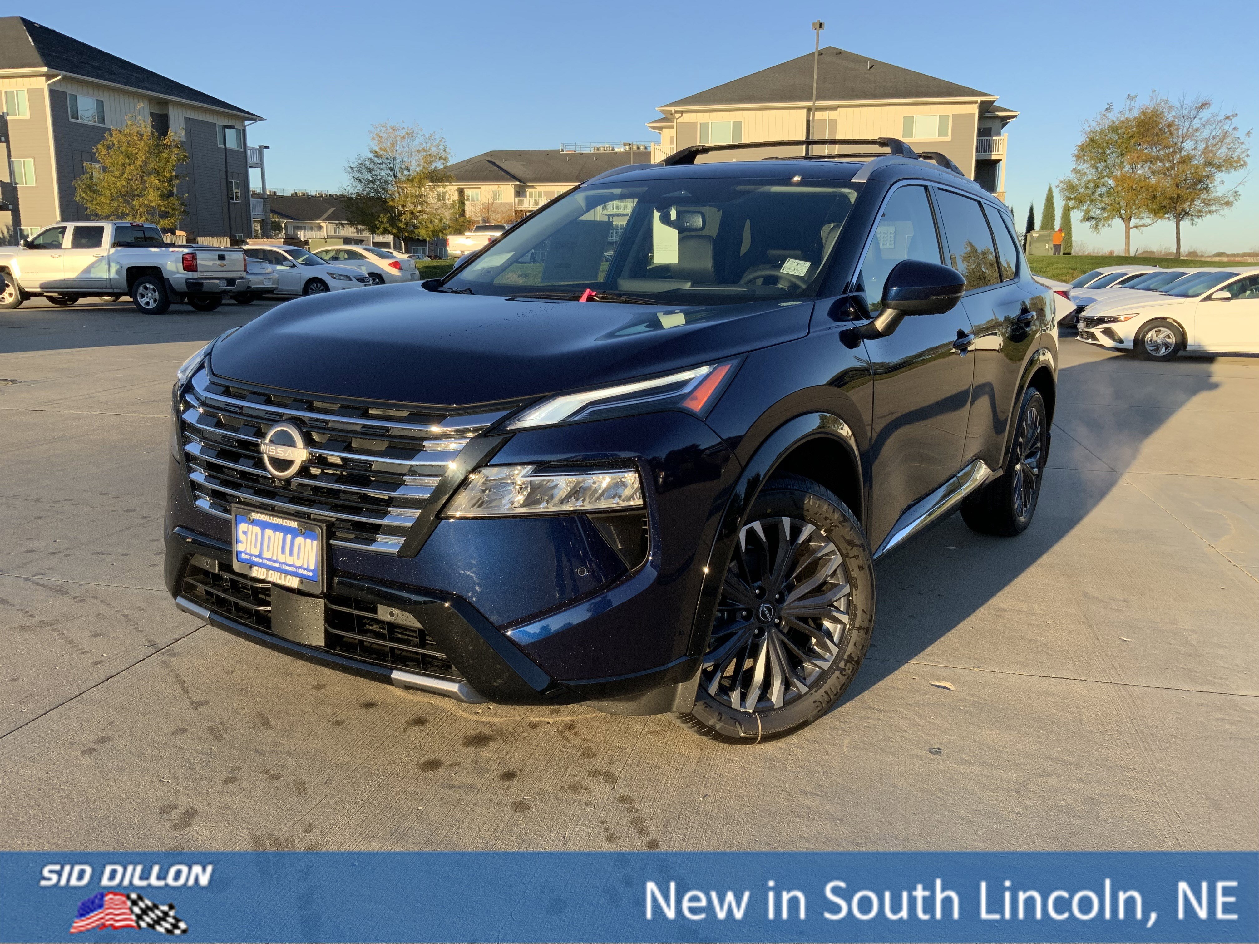 2026 Nissan Rogue Platinum's photo