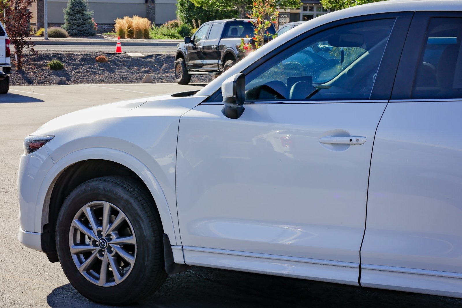 2024 Mazda CX-5 2.5 S Preferred photo 7