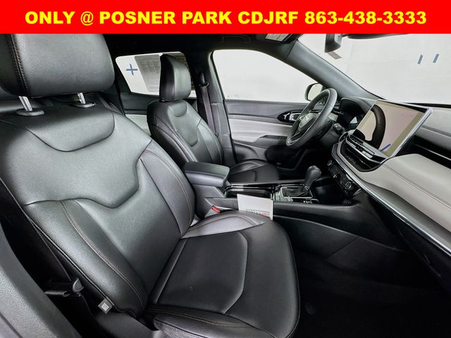 2024 Jeep Compass Limited photo 24