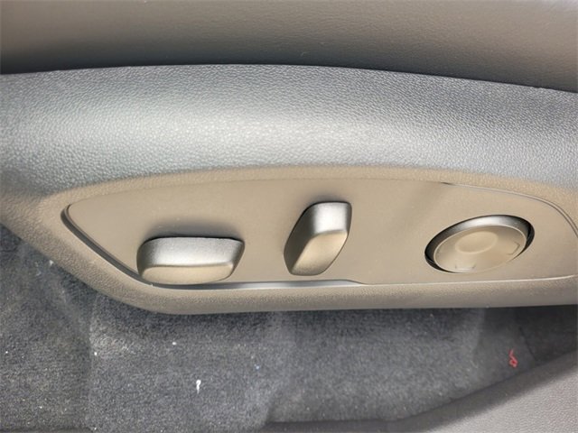 2025 Buick Enclave Sport Touring photo 4