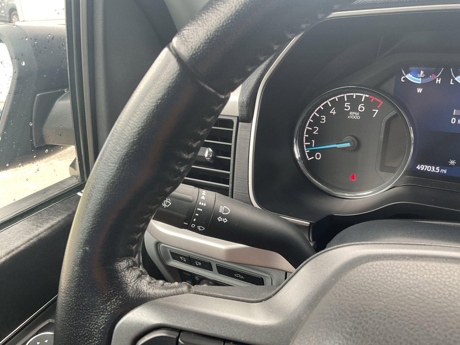 2022 Ford F-150 XLT photo 22