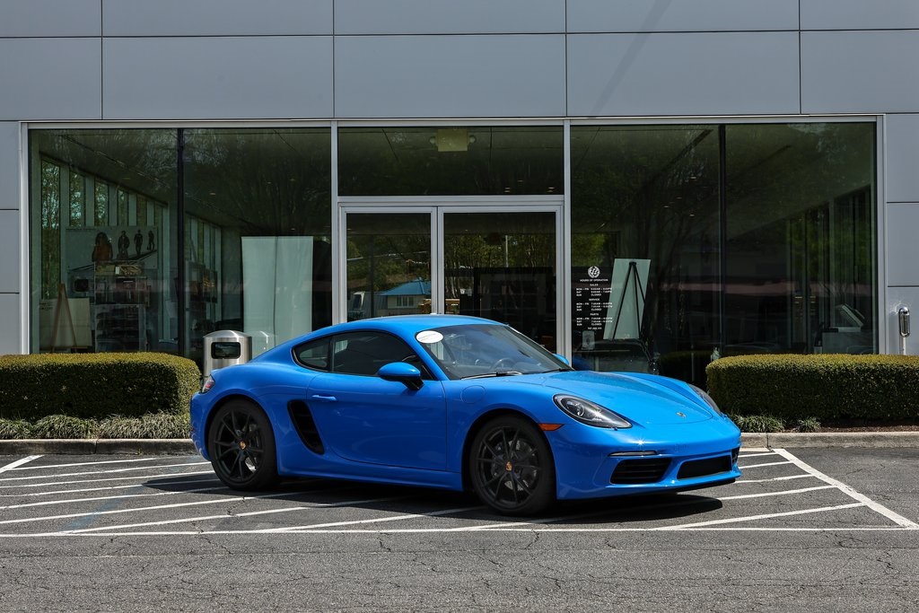 2025 Porsche Cayman Base photo 9
