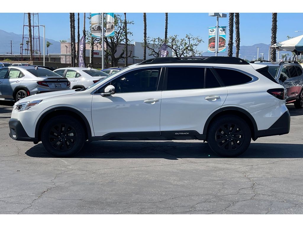 2022 Subaru Outback Limited XT photo 2