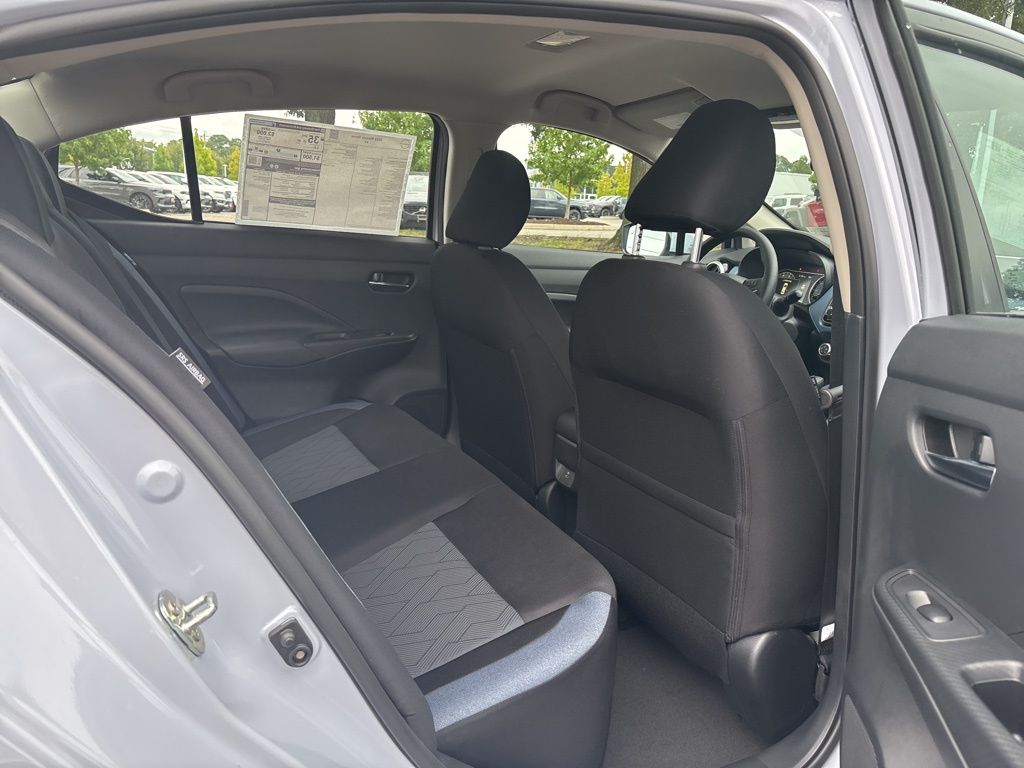2025 Nissan Versa SV photo 14