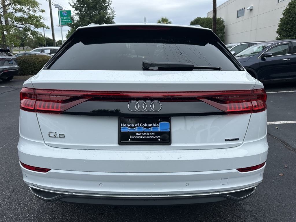 2023 Audi Q8 55 Premium Plus photo 4