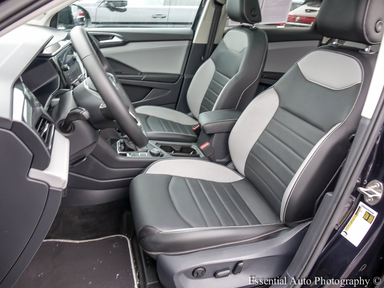 2023 VOLKSWAGEN TAOS - Image 7