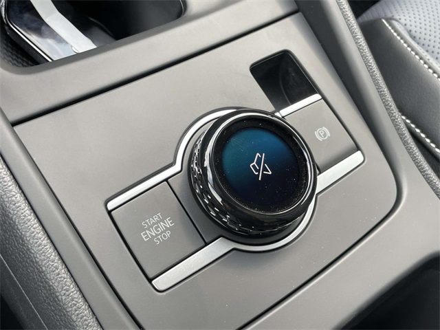 2025 Volkswagen Tiguan SE photo 24