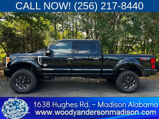 2018 Ford F-250 Lariat photo 3