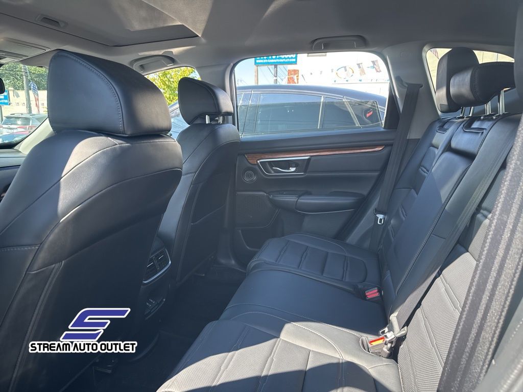 2022 Honda CR-V Touring photo 26