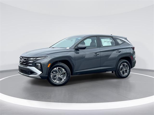 2026 Hyundai Tucson Blue SE's photo