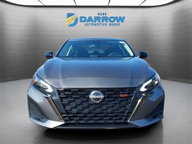 2023 Nissan Altima 2.5 SR photo 8