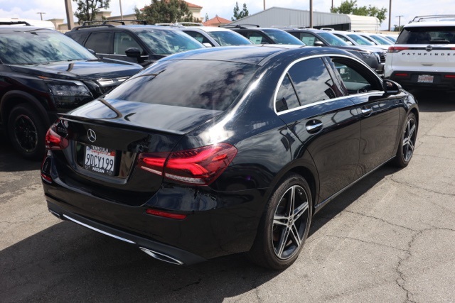 2021 Mercedes Benz A 220 photo 2