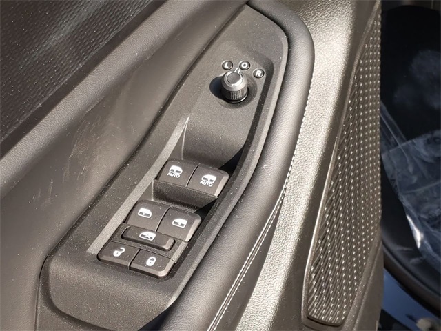 2025 Jeep Grand Cherokee Laredo Altitude photo 13