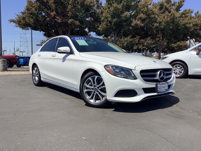 2017 Mercedes Benz C 300 photo 2